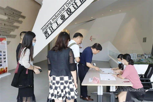 萊賽爾纖維開發(fā)應用技術交流對接活動在園區(qū)舉行