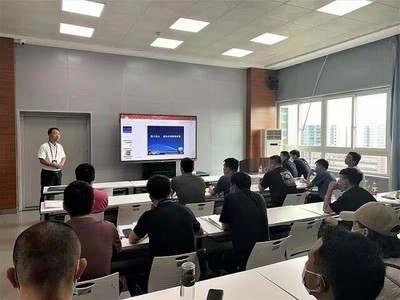 鞏固技能促提升 交流學(xué)習(xí)強安全-重慶空管分局精細(xì)化開展西南地區(qū)中小機場復(fù)訓(xùn)工作