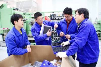 沈幣:勞模引&ldquo;創&rdquo;鑄就中鈔夢_軍事_網